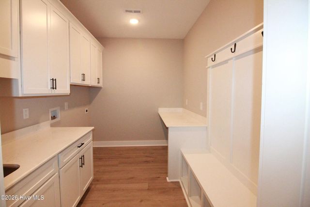 110 Lawrence Overlook, West End, NC 27376