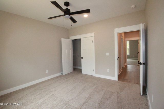 110 Lawrence Overlook, West End, NC 27376