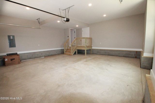 110 Lawrence Overlook, West End, NC 27376