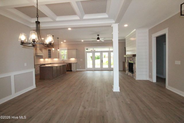 110 Lawrence Overlook, West End, NC 27376