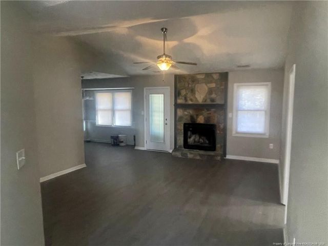 6489 Applewhite Road, Fayetteville, NC 28304