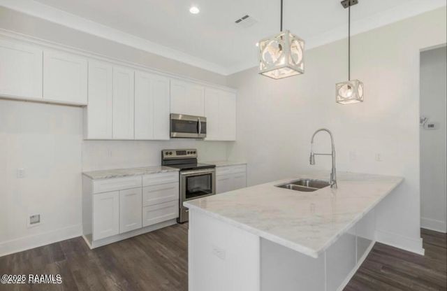 127 Santa Marta Drive, Youngsville, LA 70592
