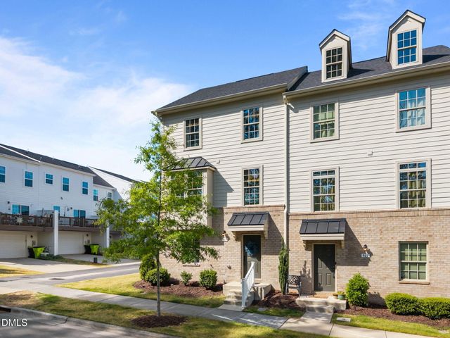 961 Daybreak Drive, Durham, NC 27713