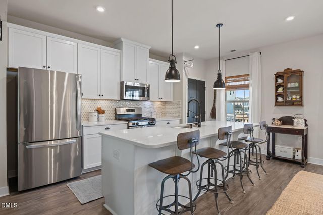 961 Daybreak Drive, Durham, NC 27713