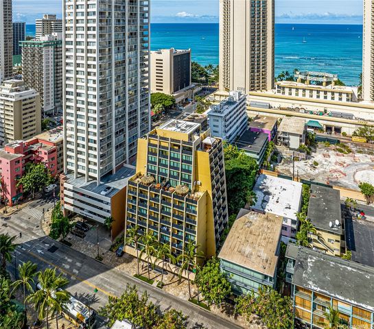 2425 Kuhio Avenue 309, Honolulu, HI 96815