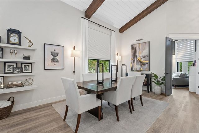 5307 AVENIDA DEL MARE, Sarasota, FL 34242