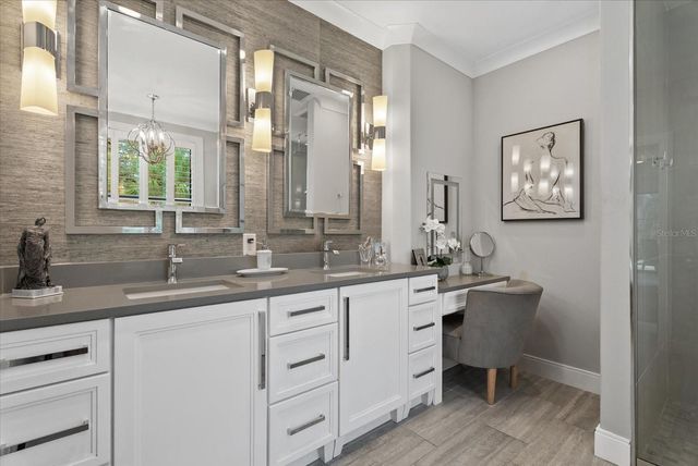 5307 AVENIDA DEL MARE, Sarasota, FL 34242
