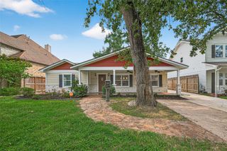 1609 Cheshire Lane, Houston, TX 77018