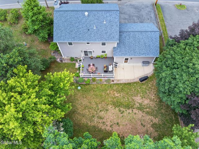 329 E Campbell Road, Rotterdam, NY 12303