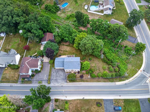 329 E Campbell Road, Rotterdam, NY 12303