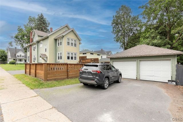 423 Highland Avenue, Dewitt, NY 13057