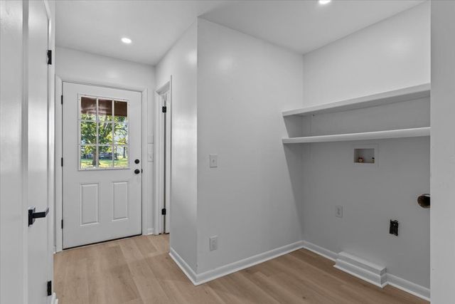 588 Highway 92, Enterprise, AL 36330