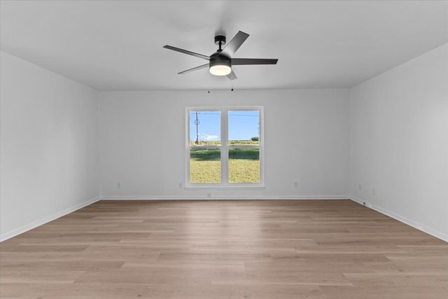 588 Highway 92, Enterprise, AL 36330