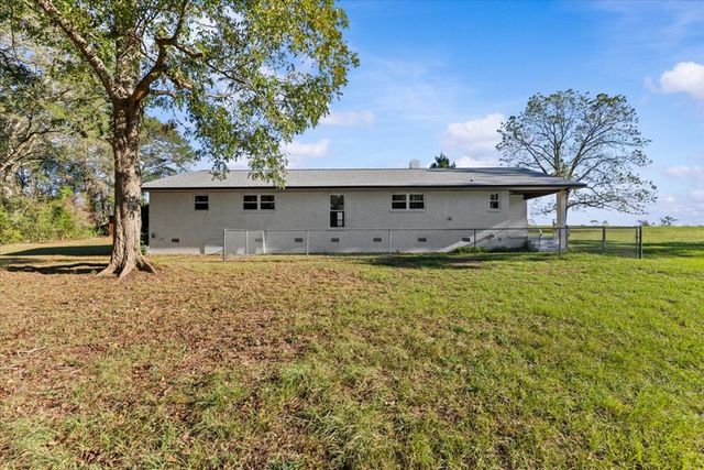 588 Highway 92, Enterprise, AL 36330