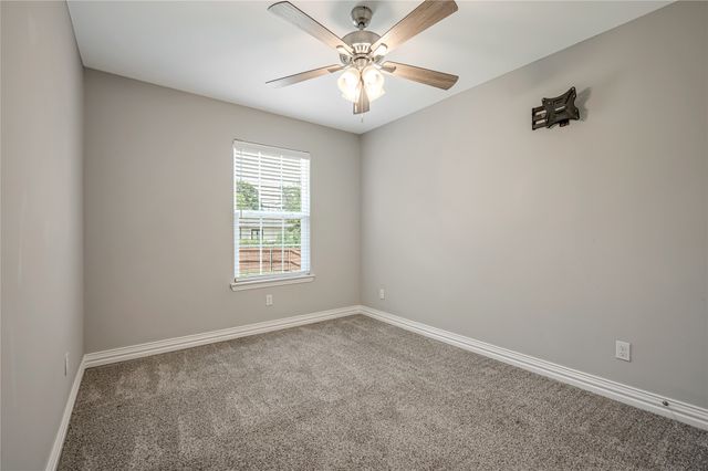 905-907 W Collins Street, Denison, TX 75020