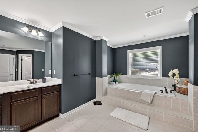 6004 Wildcreek Road, Sugar Hill, GA 30518