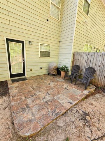 1098 Montague Place Court, Lawrenceville, GA 30043