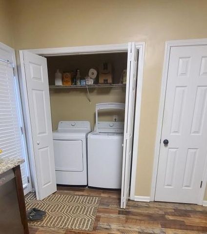 1098 Montague Place Court, Lawrenceville, GA 30043