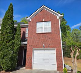 1098 Montague Place Court, Lawrenceville, GA 30043