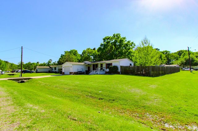 16316 Lone Corral Court, Conroe, TX 77302