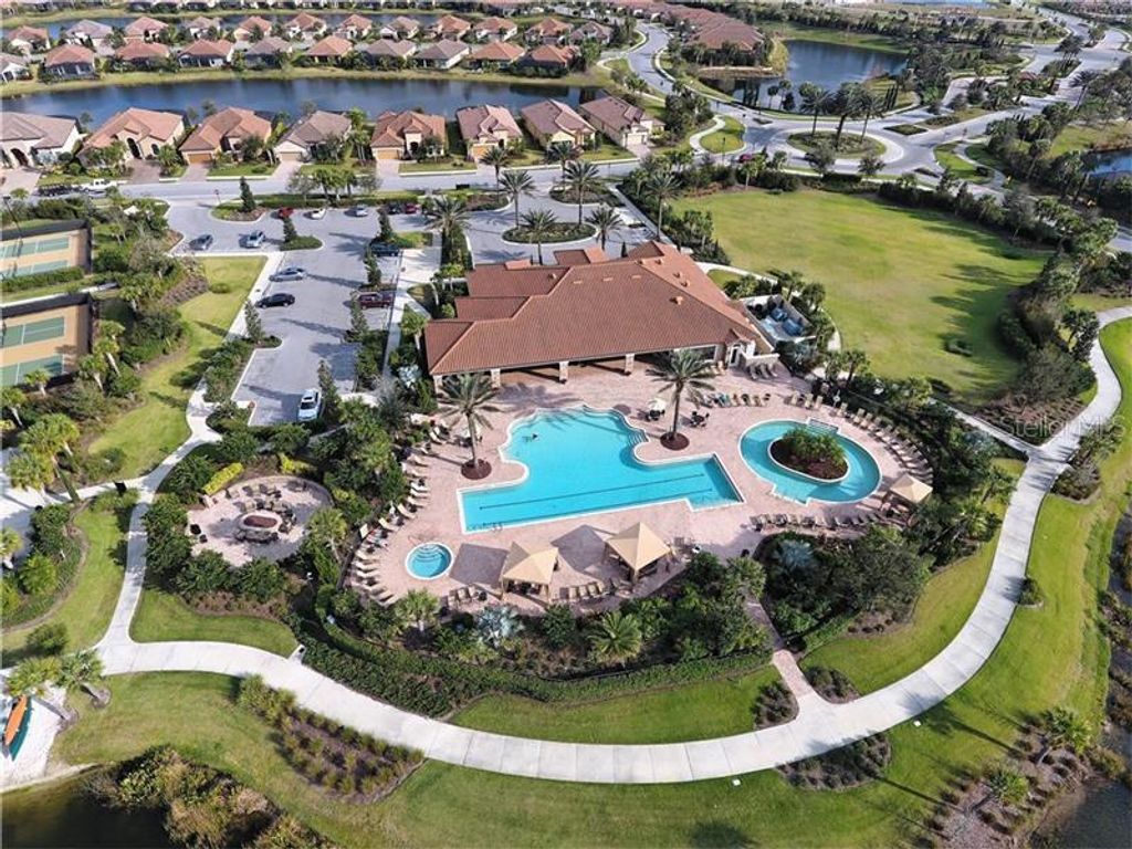 Image 30 of property listing at 13828 MESSINA LOOP 203, Bradenton, FL 34211