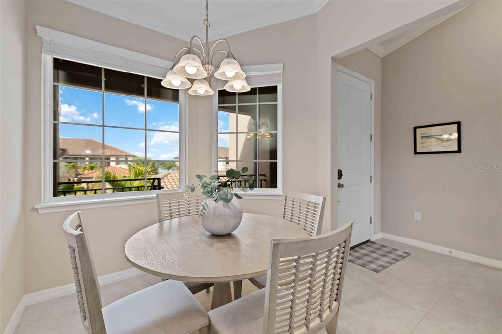 Image 5 of property listing at 13828 MESSINA LOOP 203, Bradenton, FL 34211