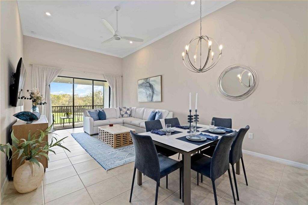 Image 10 of property listing at 13828 MESSINA LOOP 203, Bradenton, FL 34211