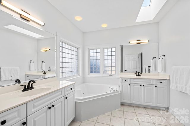 719 Neely Road, Brevard, NC 28712