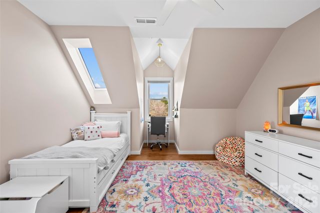 719 Neely Road, Brevard, NC 28712