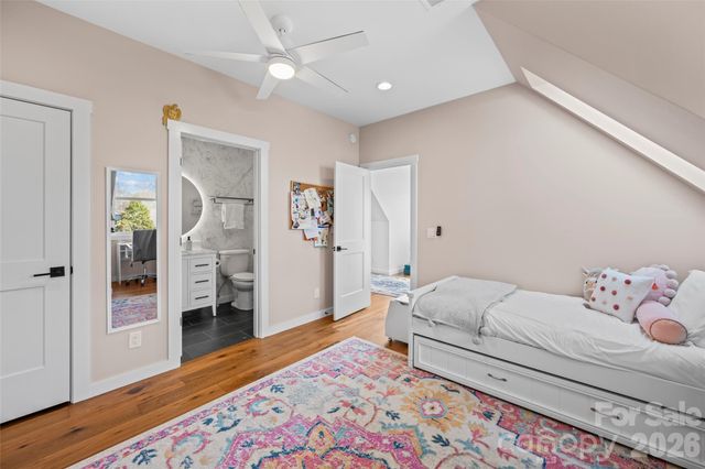 719 Neely Road, Brevard, NC 28712