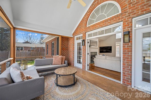 719 Neely Road, Brevard, NC 28712