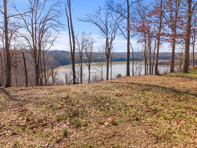 188 Lake Cliff Drive, Somerset, KY 42503