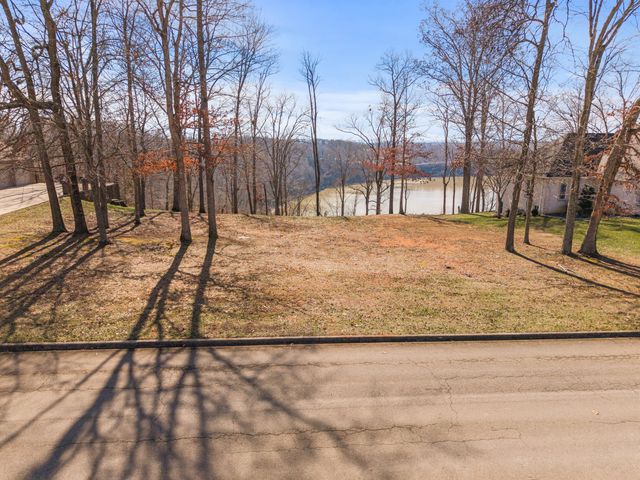 188 Lake Cliff Drive, Somerset, KY 42503