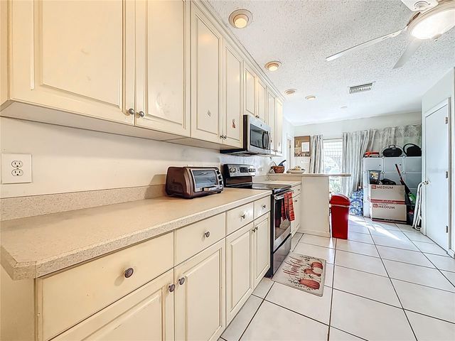 1020 85TH AVENUE N 119, St Petersburg, FL 33702