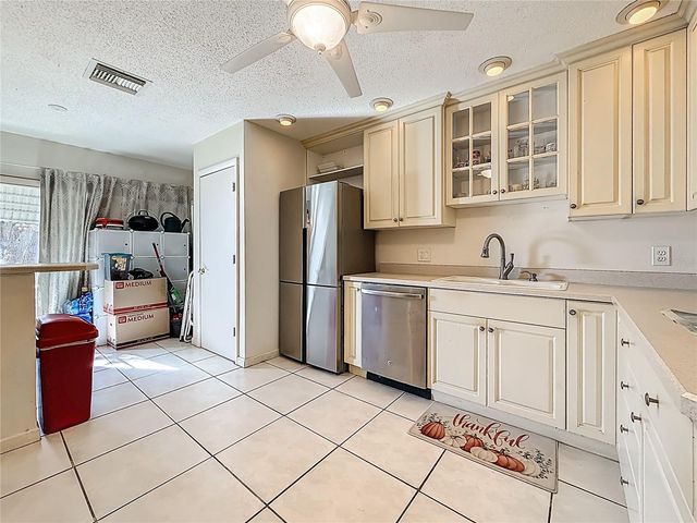 1020 85TH AVENUE N 119, St Petersburg, FL 33702