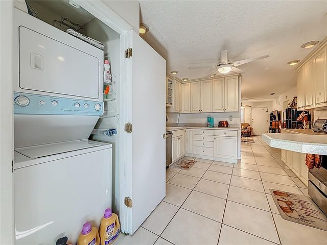 1020 85TH AVENUE N 119, St Petersburg, FL 33702