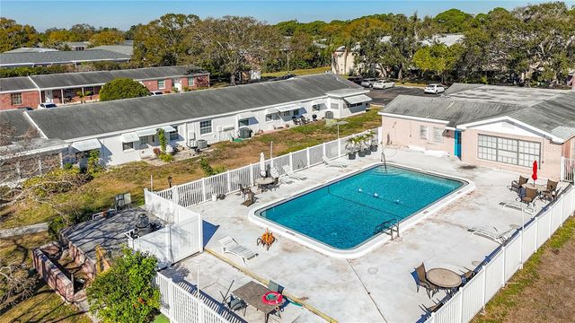 1020 85TH AVENUE N 119, St Petersburg, FL 33702