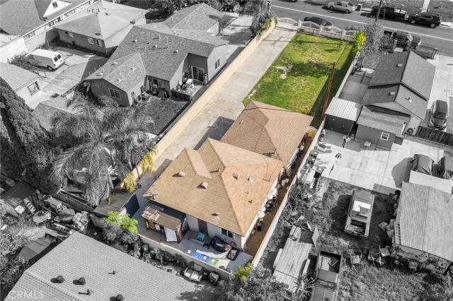 435 E Adams, Santa Ana, CA 92707