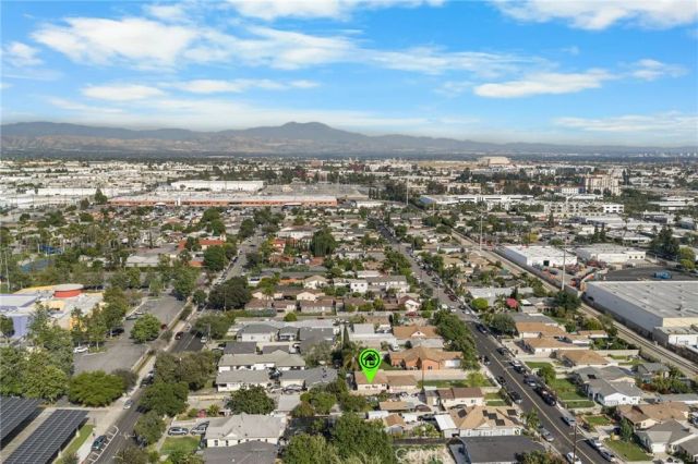 435 E Adams, Santa Ana, CA 92707