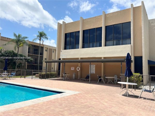 8401 SW 107th Avenue 176E, Miami, FL 33173