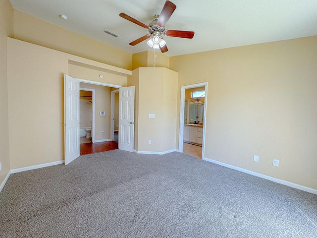 8455 Auberry Dr, Sacramento, CA 95828