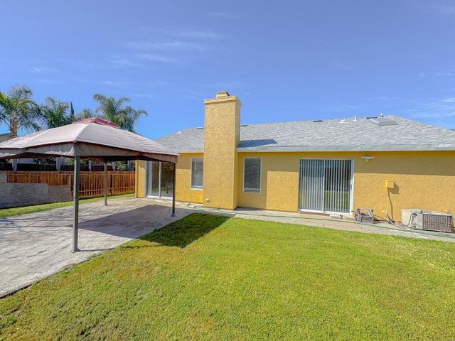 8455 Auberry Dr, Sacramento, CA 95828