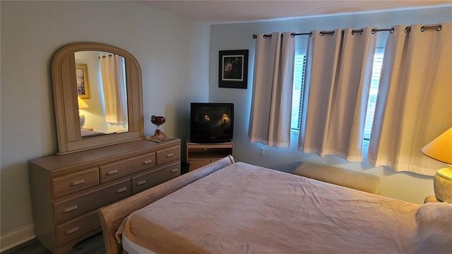 320 BARCELONA DRIVE 320, Bradenton, FL 34210