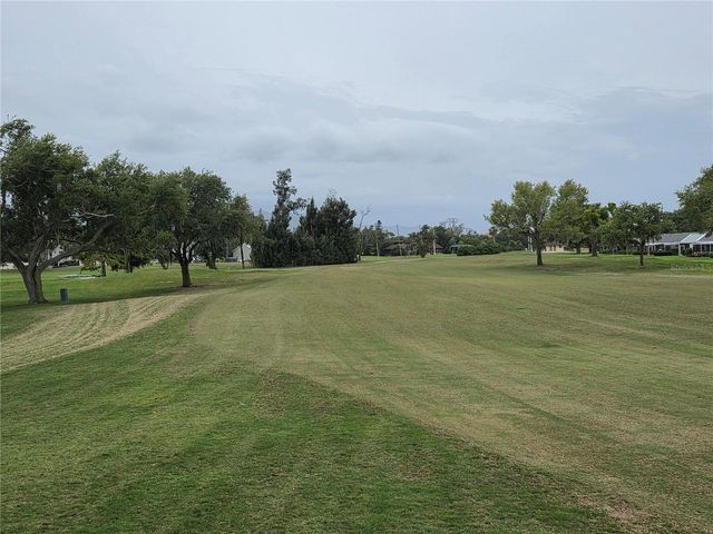 320 BARCELONA DRIVE 320, Bradenton, FL 34210