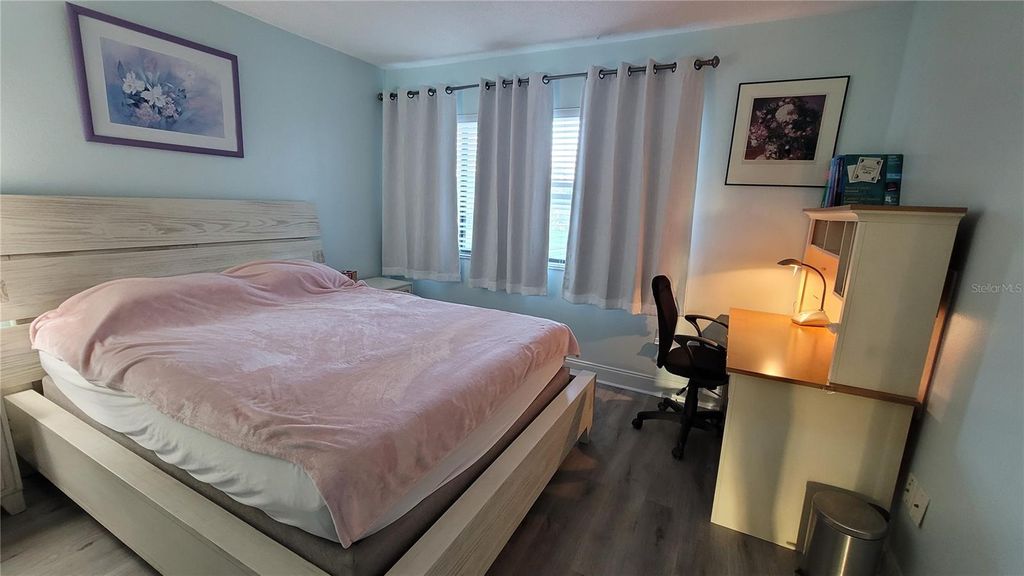 Image 12 of property listing at 320 BARCELONA DRIVE 320, Bradenton, FL 34210