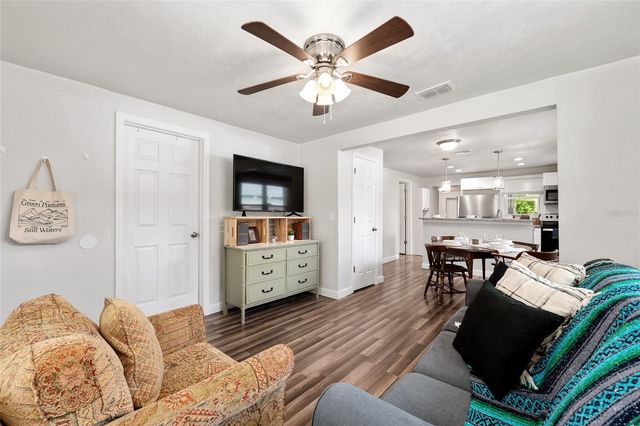 15014 NW 135TH TERRACE, Alachua, FL 32615