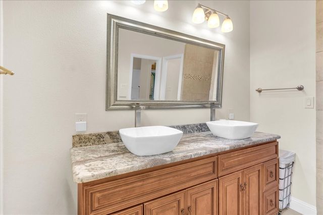 11024 County Road 528, Mansfield, TX 76063