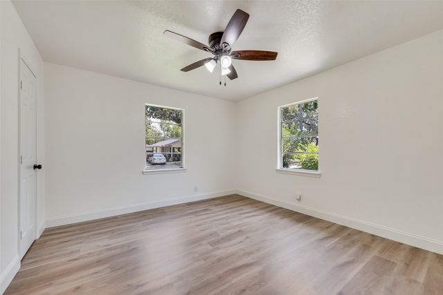126 Stephens Street, Waxahachie, TX 75165