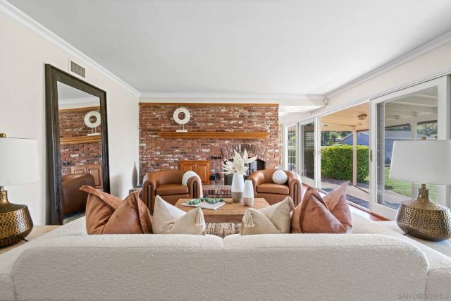 120 Landale Ln, El Cajon, CA 92019