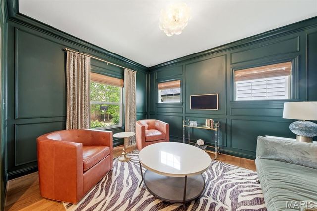 11908 Manhattan Avenue, St Louis, MO 63131